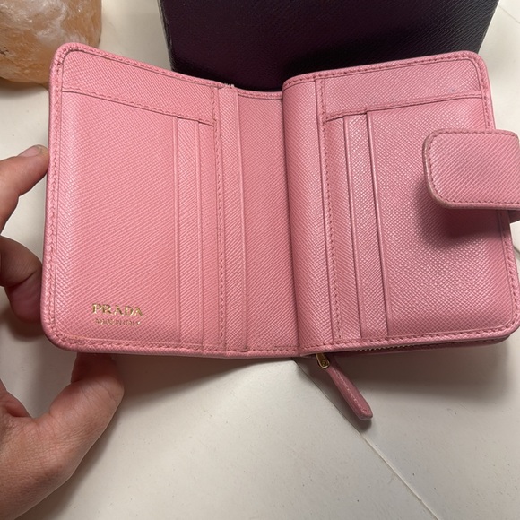 Prada Pink Wallet - Picture 2 of 4